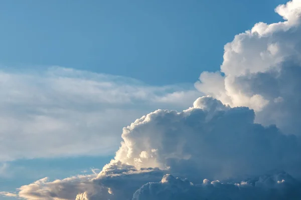 London Evening Summer Storm Clouds Gathering — Stock Photo, Image