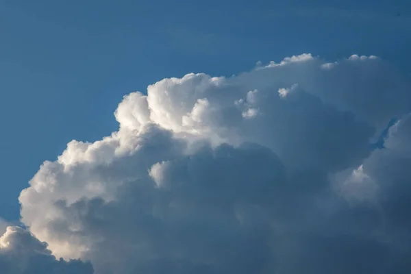 London Evening Summer Storm Clouds Gathering — Stock Photo, Image