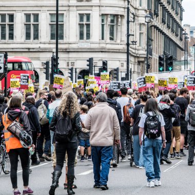 Westminster City, Londra, 10 Eylül 2022, Siyahi Yaşamları Protesto Eden İnsanlar Londra Merkez Kampanyası