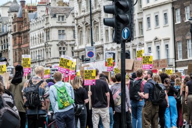 Westminster City, Londra, 10 Eylül 2022, Siyahi Yaşamları Protesto Eden İnsanlar Londra Merkez Kampanyası