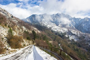 Apuan alps kar
