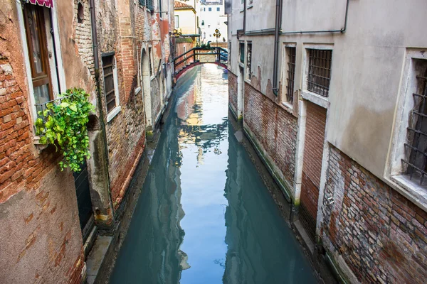 Kanaal in Venetië — Stockfoto