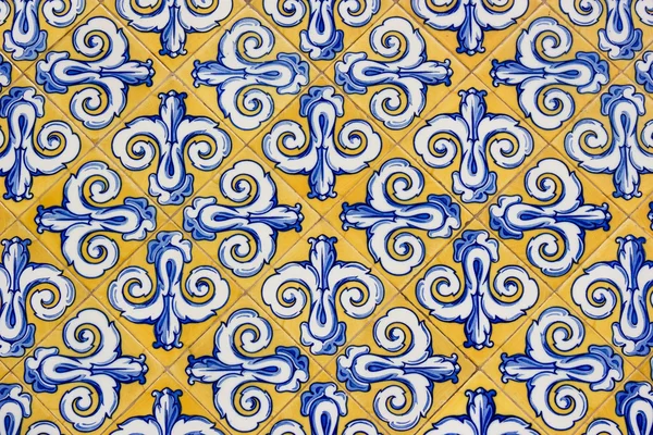 Tile decorated by hand — Stock Photo, Image