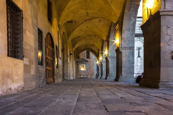 Toscana, portico medievale — Foto Stock