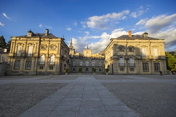 Veduta del Palazzo di San Ildefonso a Segovia, Castiglia e Leon, Spagna — Foto Stock