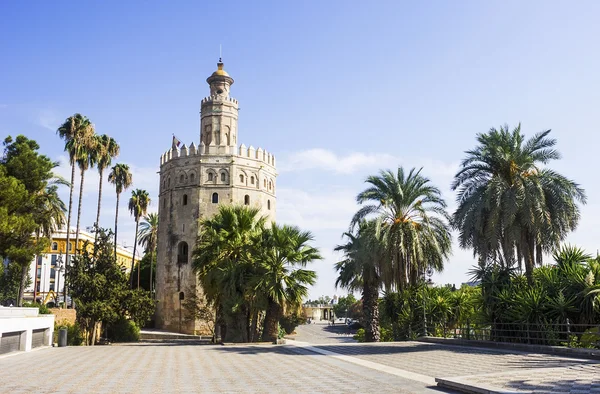 Torre del Oro (Gold Tower), medieval landmark from early 13th ce — Stock Photo, Image