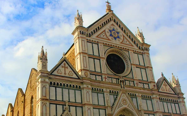 Κτίρια Μιας Αρχαίας Εκκλησίας Santa Croce Στη Φλωρεντία Βασιλική Στο — Φωτογραφία Αρχείου