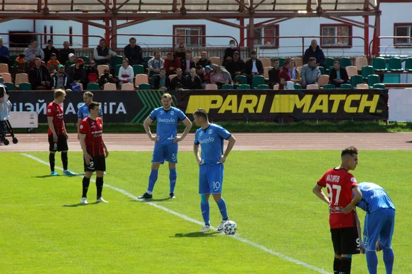 Belarus Futbol Şampiyonası. Mayıs 2020. Dinamo Brest ve Belshina takımları arasındaki maç. Denis Laptev , Artem Milevskiy , Pavel Savitskiy. 