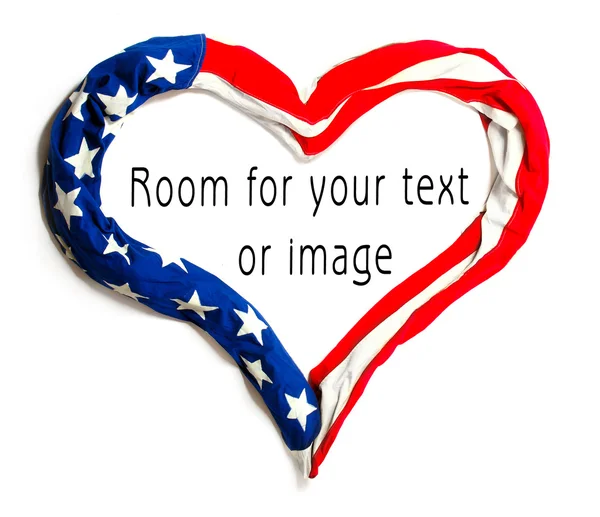Amerikan Kalp beyaz zemin üzerinde. Bağımsızlık günü broşür ve reklam için büyük. — Stok fotoğraf