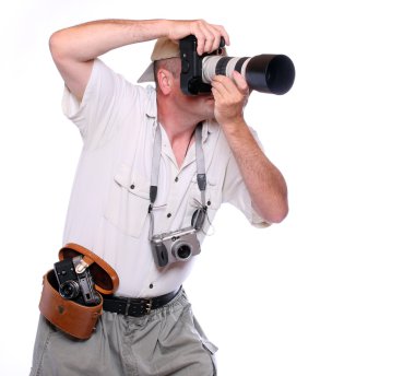 fotoğrafçı fotoğraf makineleri ile safari kıyafeti giymiş. Stüdyo izole üzerinde beyaz vurdu