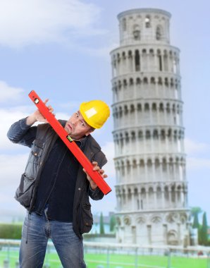 pisa Kulesi karşı bir ruh düzeyi kullanarak endişe Builder komik resim.