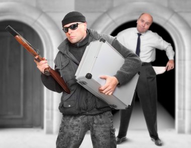 gangster tüfek ve onun kurbanı