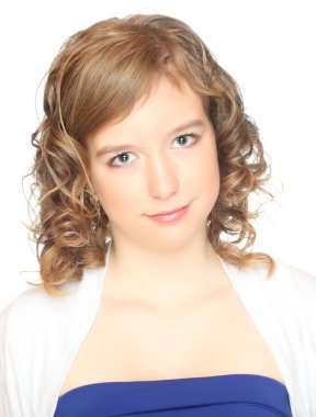 güzel genç kız yüksek anahtar portresi. Stüdyo vurdu.