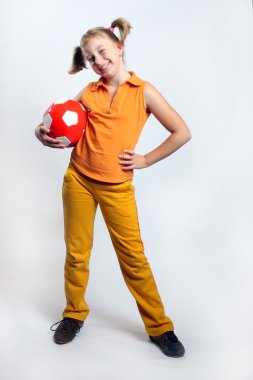 bir kadeh sportif bir küçük kız. aktif yaşam tarzı, sağlıklı yaşam.