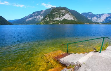 hallstatt Gölü salzkammergut inip