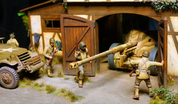 Soldiers on battlefield, plastic kit — Stock Photo, Image