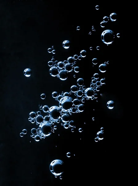 Burbujas en líquido - fondo de naturaleza abstracta . — Foto de Stock