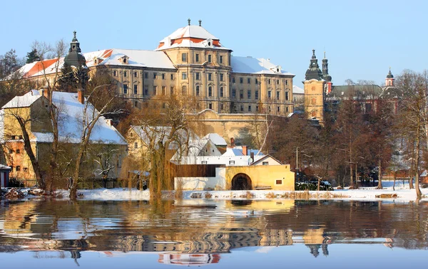 Chotesov kloster Pilsen - Stock-foto