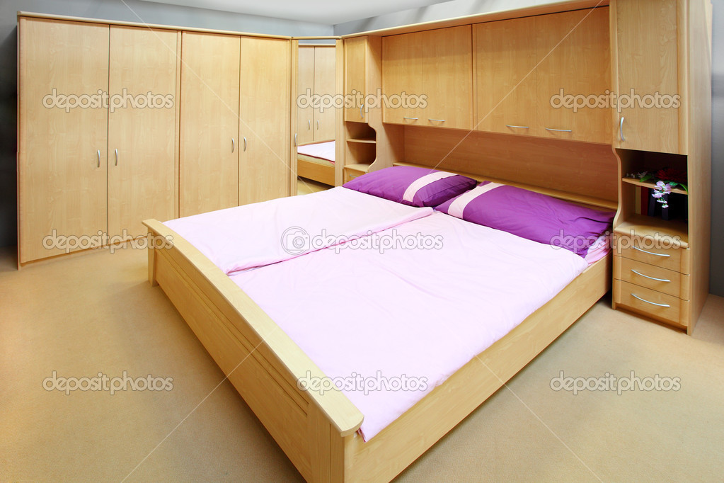 Modern bedroom.