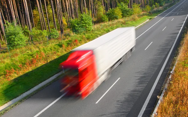 高速道路のトラック — ストック写真