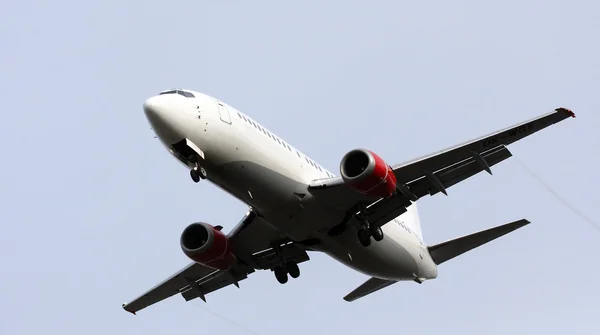 Avión de pasajeros — Foto de Stock