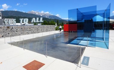 swarovski kristallwelten cam Sanat Sergisi için giriş