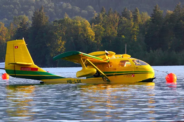 Rare oldtimer in Air Challenge — Stock Photo, Image