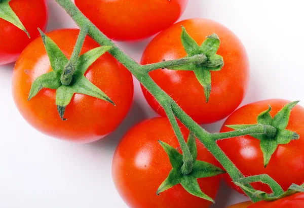 클러스터에서 빨간 토마토 — 스톡 사진