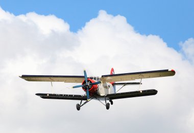 ünlü tarihi uçak paradropper antonov an-2