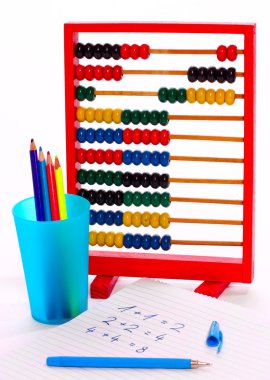 okul için gerekli araçları