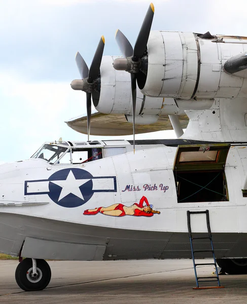 アメリカの救助の飛行艇 pby-5 a の連結カタリナ — ストック写真