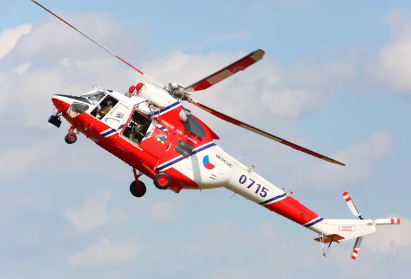 Záchranný vrtulník w-3a sokol — Stock fotografie