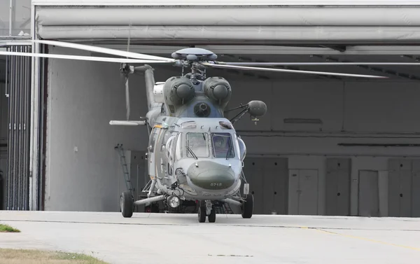 Helikopter w-3a sokol — Stockfoto