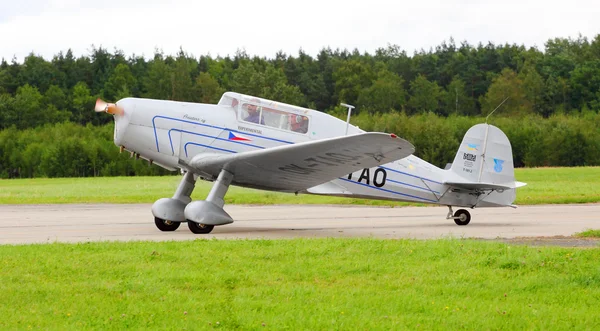 Historiska planet tatra t 101,2 — Stockfoto