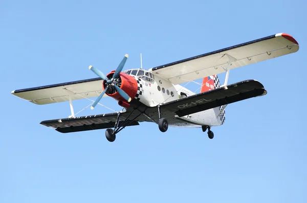 Ünlü tarihi uçak paradropper antonov an-2 — Stok fotoğraf