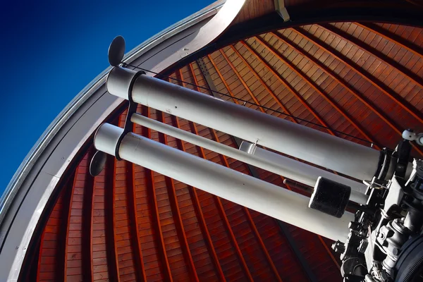 Modern teleskop — Stok fotoğraf