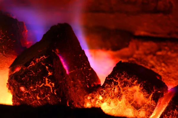 Burning brown coal - conceptual image - global warming. — Stock Photo, Image