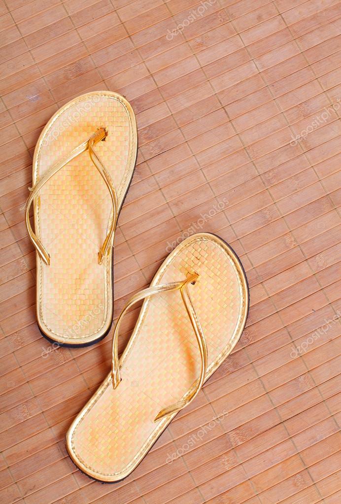 bamboo flip flops