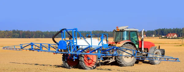 The tractor — Stock Photo, Image