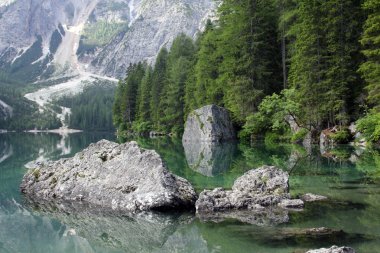 dağ gölü lago di braies