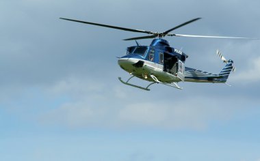 Polis Birliği içinde hareket