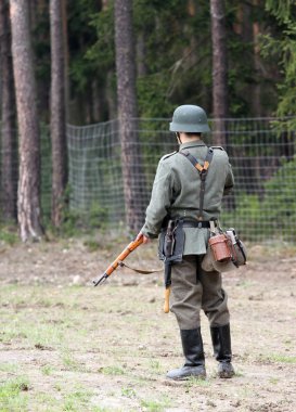 Alman asker savaş