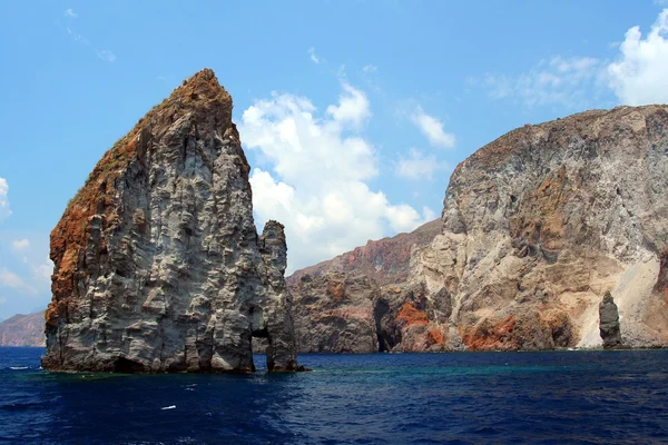 Volcanic Lipari Island in Mediterranean Sea - Italy — Stock Photo, Image