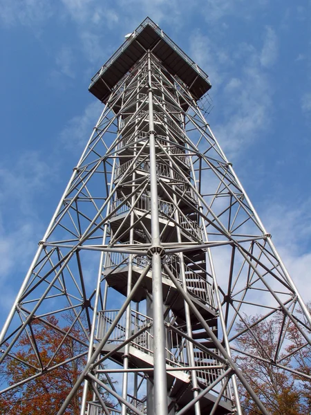 Torre de telecomunicaciones — Foto de Stock