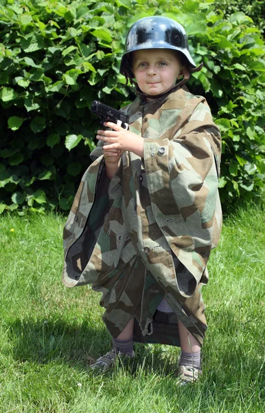 Niño en uniforme — Foto de Stock