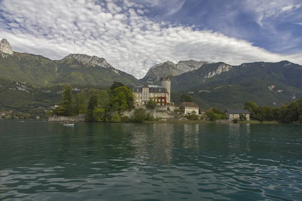 DUINGT Kalesi, lake annecy, haute savoie, Fransa