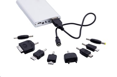 Taşınabilir Pil şarj & bağdaştırıcı connector.isolated beyaz