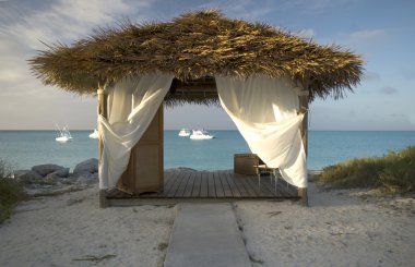 massage hut by the sea clipart