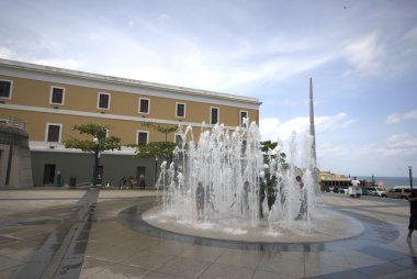Çeşme quincentennial plaza eski san Juan