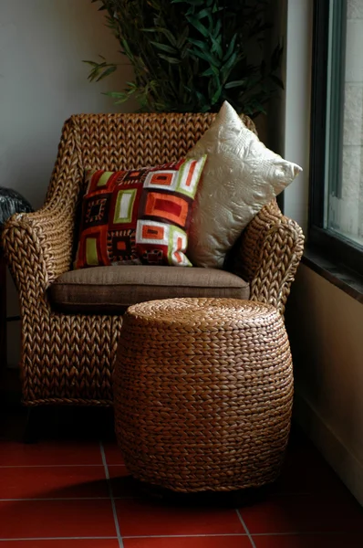Krzesło wiklinowe — Zdjęcie stockowe
